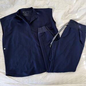 Figs Technical Collection Navy Top